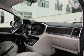 2017款江淮瑞风M4