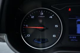 2017款江淮瑞风M4