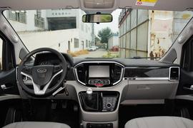 2017款江淮瑞风M4