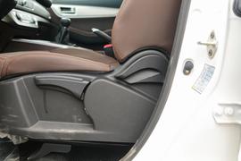 2017款东风风行景逸X5劲享系列