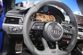 奥迪RS4