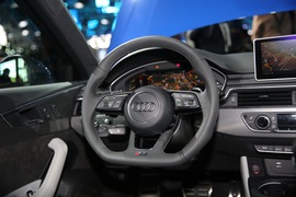 奥迪RS4