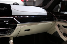 全新宝马M5法兰克福车展实拍