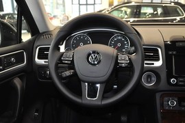   2014款大众途锐3.0TSI新锐版