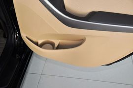 2012款现代朗动1.6L