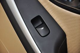 2012款现代朗动1.6L