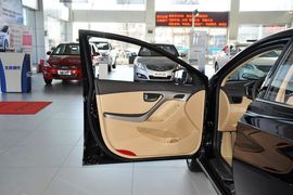 2012款现代朗动1.6L