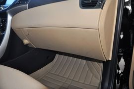 2012款现代朗动1.6L