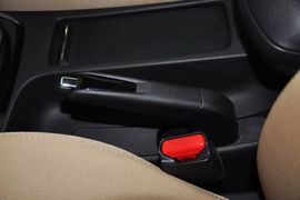 2012款现代朗动1.6L