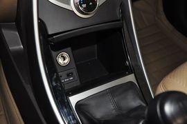 2012款现代朗动1.6L