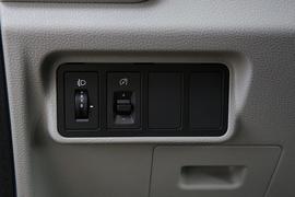 2016款江淮瑞风M4