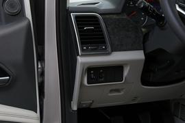 2016款江淮瑞风M4