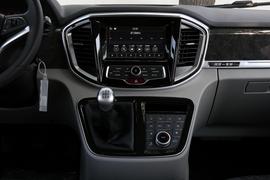 2016款江淮瑞风M4