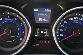2016款现代朗动