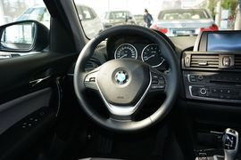 2013款宝马116i都市型（增配）