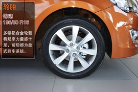 2014款现代瑞纳两厢到店图解