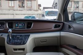 2017款别克GL8商旅车