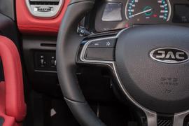 2017款江淮瑞风S2mini