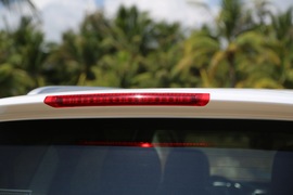 2017款海马福美来F7试驾