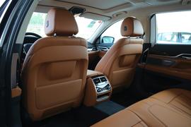 2017款宝马730Li