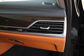 2017款宝马730Li