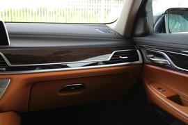 2017款宝马730Li