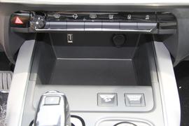 2017款雪铁龙天逸