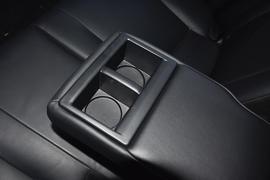2016款丰田RAV4荣放