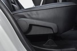 2016款丰田RAV4荣放
