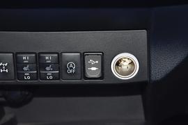 2016款丰田RAV4荣放