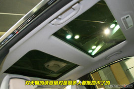 新款奔驰E300到店实拍