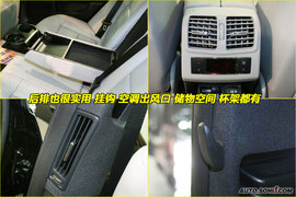 新款奔驰E300到店实拍