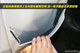 新款奔驰E300到店实拍