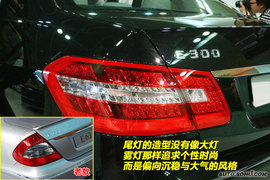 新款奔驰E300到店实拍