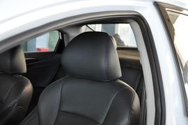 2013款北京现代索纳塔八2.4L