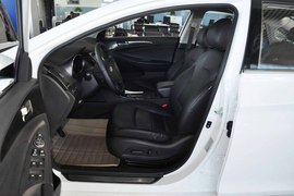 2013款北京现代索纳塔八2.4L