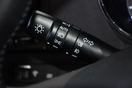 2013款北京现代索纳塔八2.4L