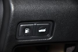 2013款北京现代索纳塔八2.4L