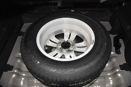 2014款起亚智跑2.0L自动两驱