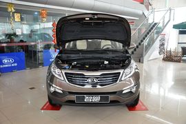 2014款起亚智跑2.0L自动两驱