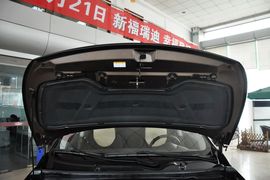 2014款起亚智跑2.0L自动两驱