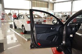 2014款起亚智跑2.0L自动两驱