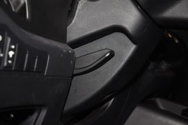 2014款起亚智跑2.0L自动两驱