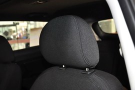 2014款起亚智跑2.0L自动两驱