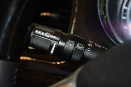 2013款克莱斯勒大捷龙3.6L豪华版