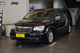 2013款克莱斯勒大捷龙3.6L豪华版