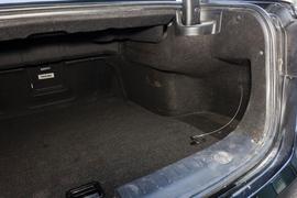 2017款江淮瑞风A60