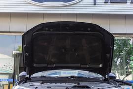 2017款江淮瑞风A60