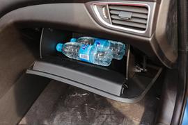 2017款奇瑞艾瑞泽5