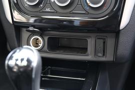 2017款东风风行景逸S50